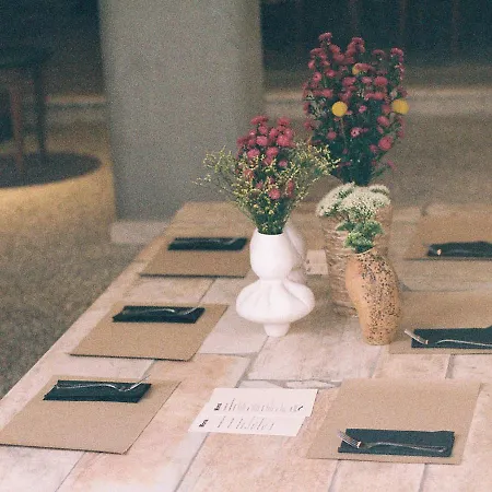 Hotel Mona