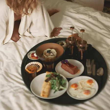 모나 호텔